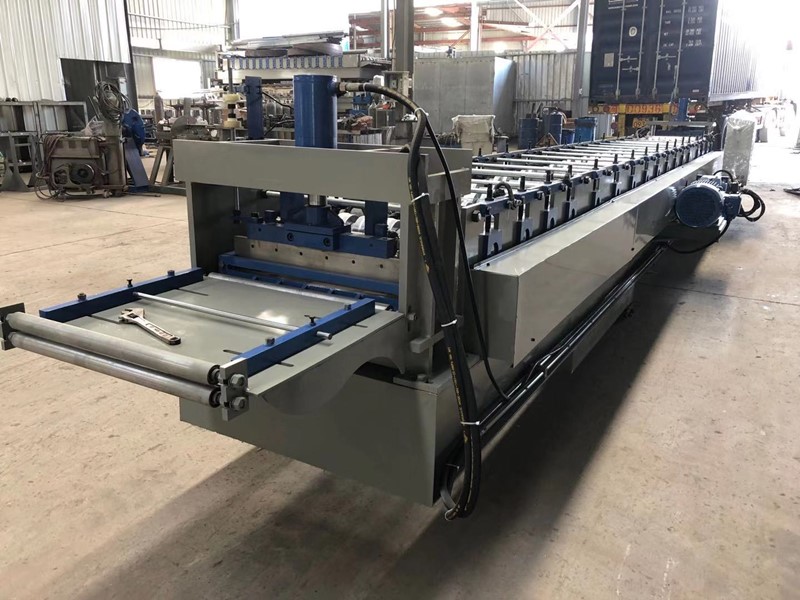 Decking and Bending Machine to Japan