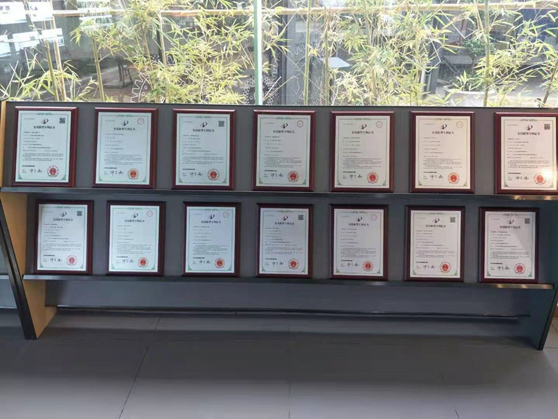 Xiamen Rollformhub Got New Patents