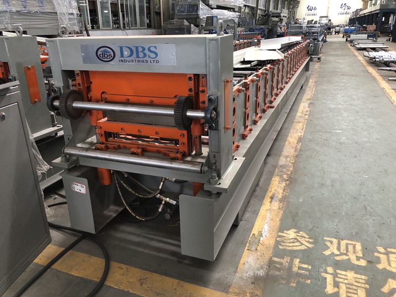 Four High Speed Roofing Sheet Roll Forming Machine To Ghana